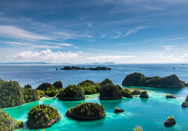 Raja Ampat Dikenal Karena Alamnya yang Menakjubkan