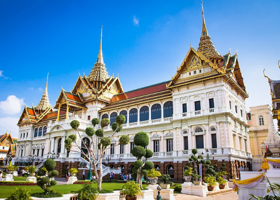 Destinasi Wisata Keluarga Favorit Di Kota Bangkok