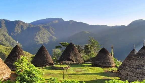 Wisata Budaya dan Tradisi Unik di Berbagai Daerah