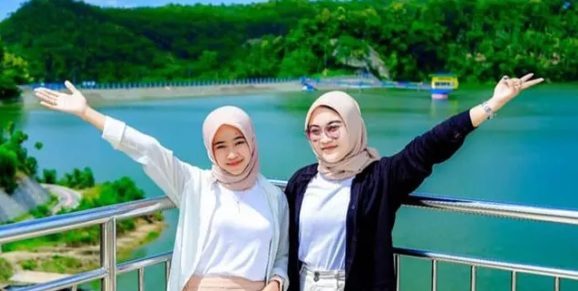 Review Wisata Hits Favorit untuk Liburan Akhir Pekan
